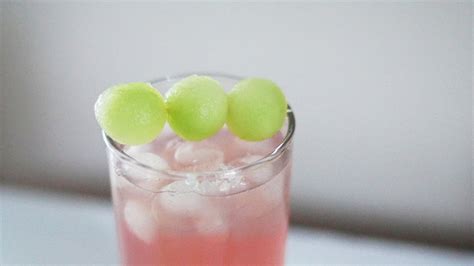 How to Make a Honey Deuce, the Iconic US Open Cocktail | POPSUGAR Food UK