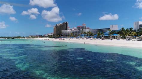 2017 06 25 Cable Beach, Nassau Bahamas. - YouTube