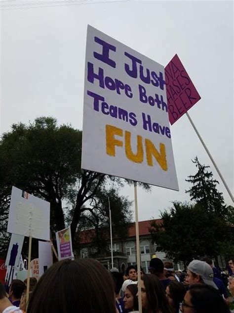 All the best signs from College GameDay at JMU | College gameday signs ...