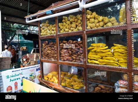 Kerala Tea Shop Stockfotos & Kerala Tea Shop Bilder - Alamy