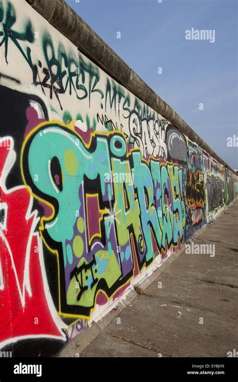 berlin wall germany Stock Photo - Alamy