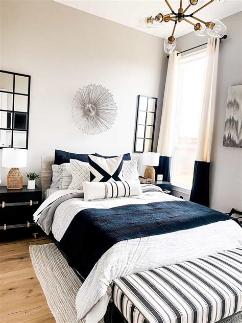 Modern Guest Bedroom | Dallas life and style | Taryn Newton