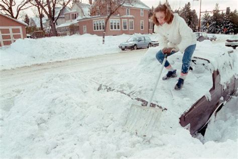 25 photos that perfectly capture the Halloween blizzard of 1991 ...