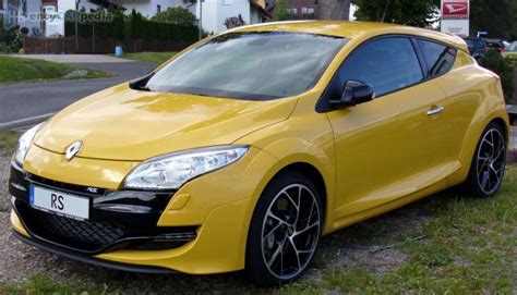 Renault Megane Sport 250 specs (2010-2012), performance, dimensions & technical specifications ...