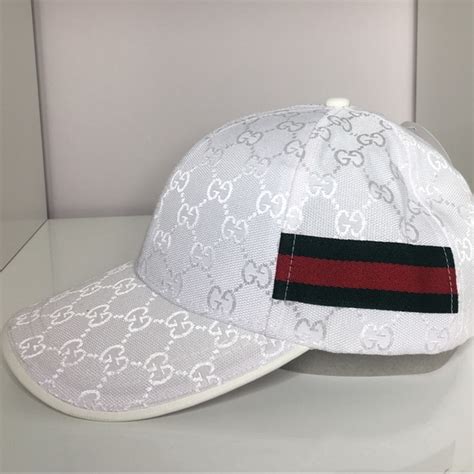 96% off Accessories - NEW unisex White GUCCI logo baseball hat from Top rated seller!top 10% ...