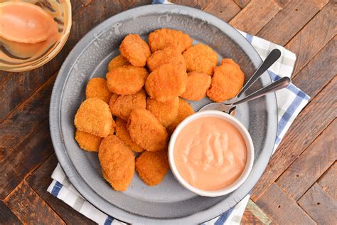 BEST Chicken Nugget Dipping Sauce (Chick-Fil-A Sauce Copycat!)