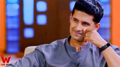 Ravi Dubey (Actor) Height, Weight, Age, Affairs, Biography & More