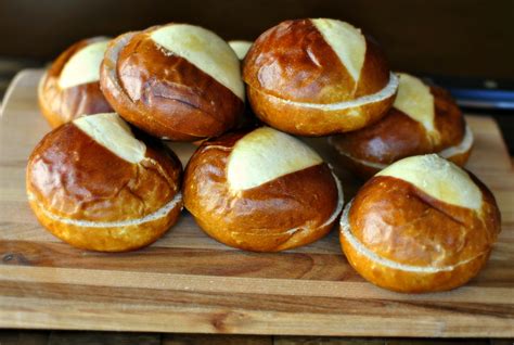 Pretzel Burger Bun Recipe | Dandk Organizer