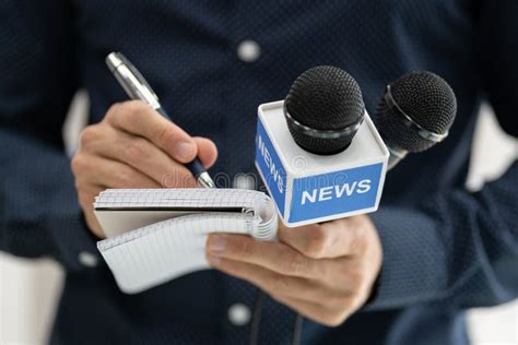 Journalist Report Interview. New Broadcasting Reporter Stock Photo ...