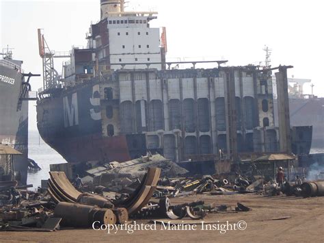 Alang, Gujarat: The World’s Biggest Ship Breaking Yard & A Dangerous ...