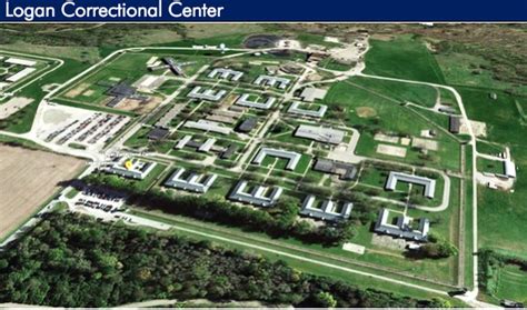 Consultant recommends reduced prison capacity at Pontiac, closure of ...