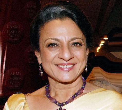 Tanuja Mukherjee Age, Husband, Children, Family, Biography & More ...