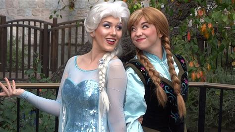 Anna and Elsa meet and greet outdoors in Fantasy Faire at Disneyland for the first time - YouTube