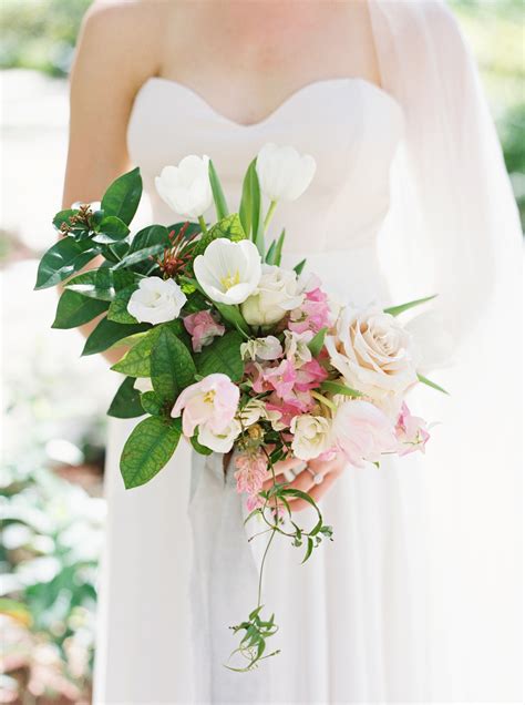 21 Ideas for Your Tulip Wedding Bouquet | Martha Stewart Weddings