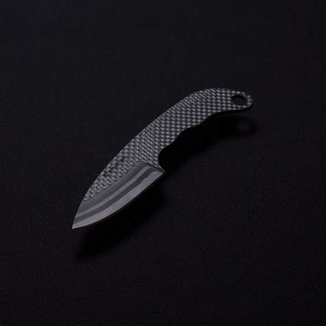 Carbon Fiber Neck Knife // Curved Handle | Neck knife, Carbon fiber ...