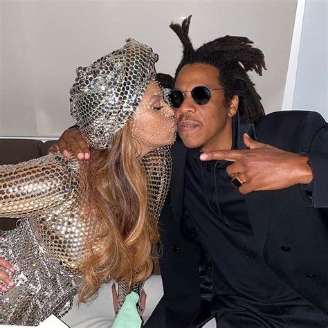 Beyoncé and Jay-Z Prove They’re Still Crazy in Love in PDA Photos ...