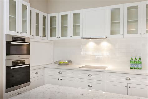 Use overhead cabinets to maximise storage space. | Beautiful kitchens, Storage spaces, Dream house