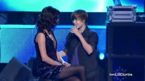 Justin Bieber And Selena Gomez Singing Together Baby - Baby Viewer