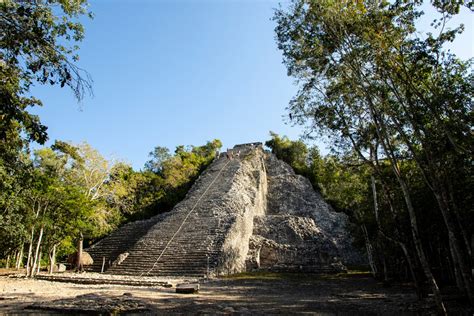 The 10 Best Pyramids in Mexico and How To See Them - Travel Noire