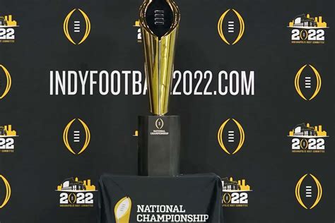 College Football Playoff Rankings: First 2021 release set for next week