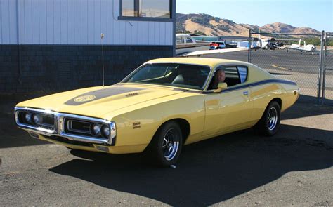 charger | 1971-dodge-charger-super-bee | Dodge super bee, Dodge charger, Dodge charger super bee