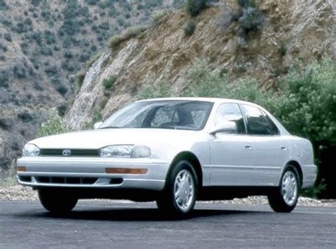 1992 Toyota Camry Values & Cars for Sale | Kelley Blue Book