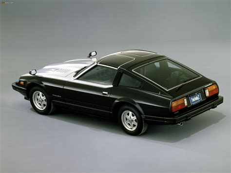 Wallpapers of Nissan Fairlady 280Z-L T-Roof (HS130) 1980–83 (2048x1536)