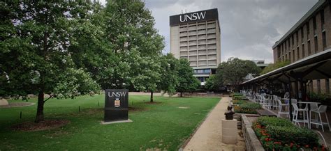 University of New South Wales campus walk : Sydney | Visions of Travel