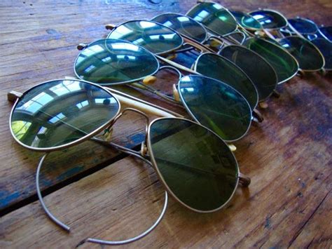 RIVETED: VINTAGE 1940'S AVIATOR SUNGLASSES