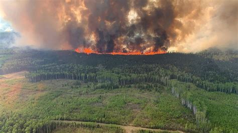 Canada wildfires force shutdown of oil and gas production