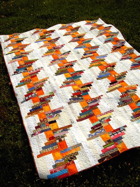 Half Log Cabin - Orange | Log cabin quilts, Log cabin quilt pattern, Quilts