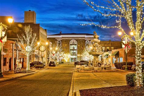 11 ways to catch the holiday spirit in Clarksville | ClarksvilleNow.com