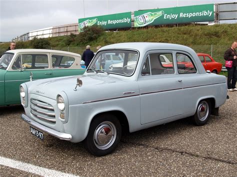 Ford Anglia 100e - reviews, prices, ratings with various photos