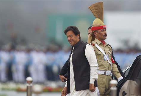 Opinion | Imran Khan’s ‘New Pakistan’ Is as Good as the Old - The New ...