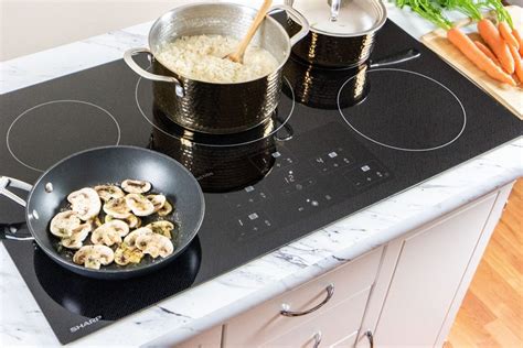 What Kind of Pans Can You Use on an Induction Cooktop? - Simply Better ...