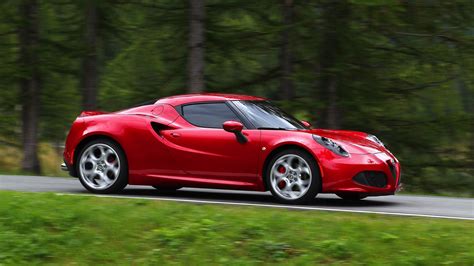 Fiat’s new turbo-powered Alfa Romeo 4C sports car is leaving Chevy and Porsche an opening — Quartz