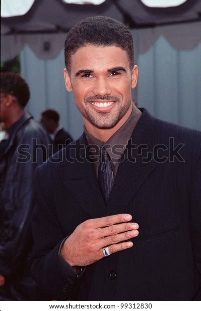 Young Shemar Moore anyone? : r/TheOfficialPodcast