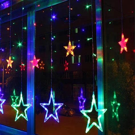 Star Power of Christmas Lights to Brighten Up Window Decorating