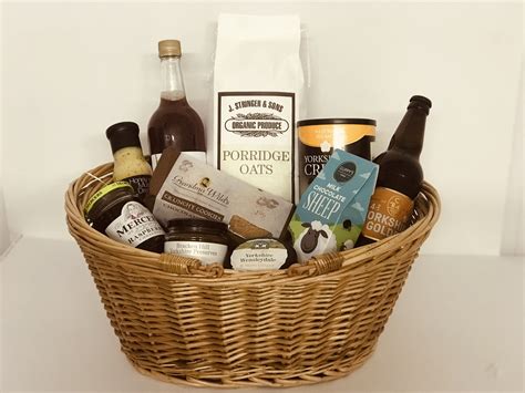 The Harper Dale Hamper | The Mile Farm Shop