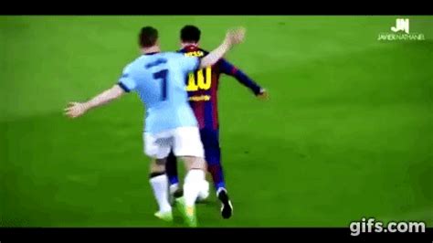 Lionel Messi Crazy Dribbling Skills 2014/2015 HD | Lionel messi, Messi ...