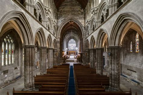 About Paisley Abbey and the 'Cradle of the Stewarts' - Paisley.is