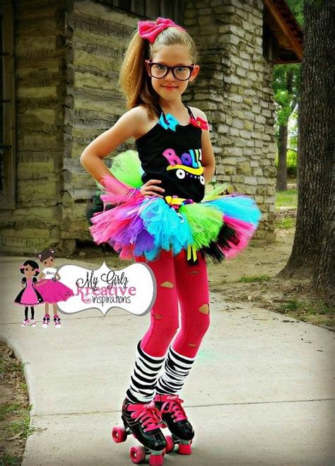 rollerskating party outfits - Google Search | Roller skating party, Birthday party outfits ...