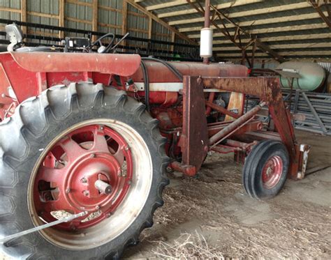 Farmall 656 Tractors - Row Crop (+100hp) - John Deere MachineFinder