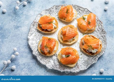 Blini with Smoked Salmon and Sour Cream Stock Image - Image of lunch, healthy: 202950319