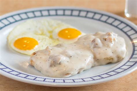 ChefMealKits Biscuits & Gravy w/ Two Eggs Breakfast | Biscuits and gravy, Breakfast, Breakfast ...