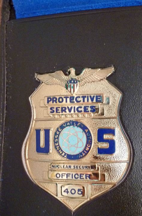 Tennessee Valley Authority Protective Services Officer (Badge) | バッジ ...