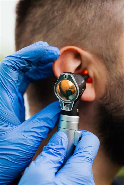 Should You Use Hydrogen Peroxide to Treat Earwax? | The House Institute ...