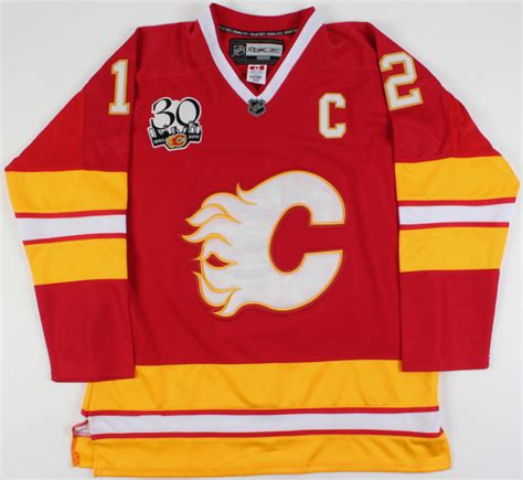 Jarome Iginla Signed Flames Jersey (JSA COA) | Pristine Auction