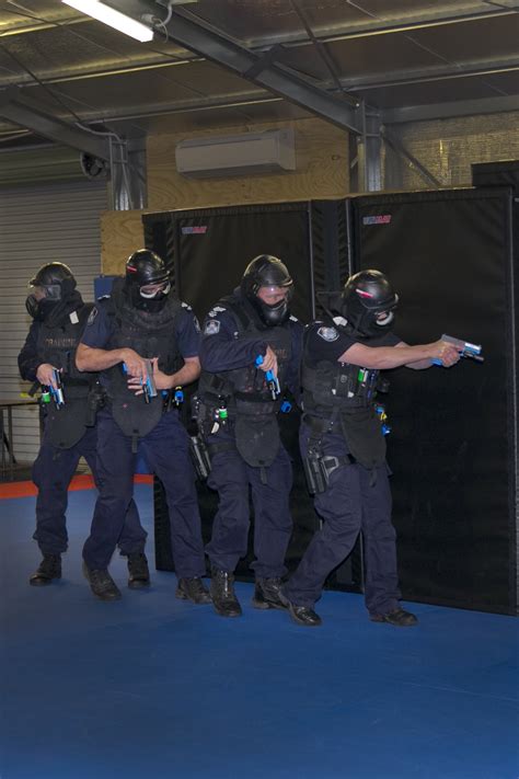 New training to de-escalate dangerous situations rolled out across state - Queensland Police News