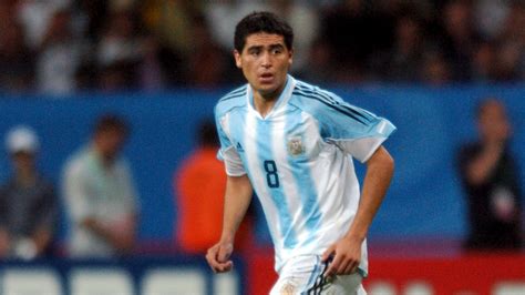 Juan Roman Riquelme once broke the space-time continuum with an obscene ...